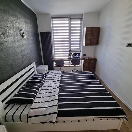 Avalon стрийська Aвтовокзал Apartment Lviv